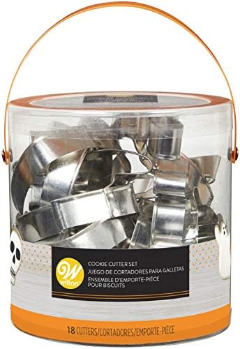 Wilton Halloween Metal Cookie Cutter Set 18-Piece