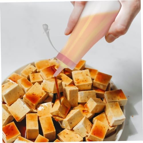 HOLIDYOYO Squeeze Bottle Condiment Dispenser 1
