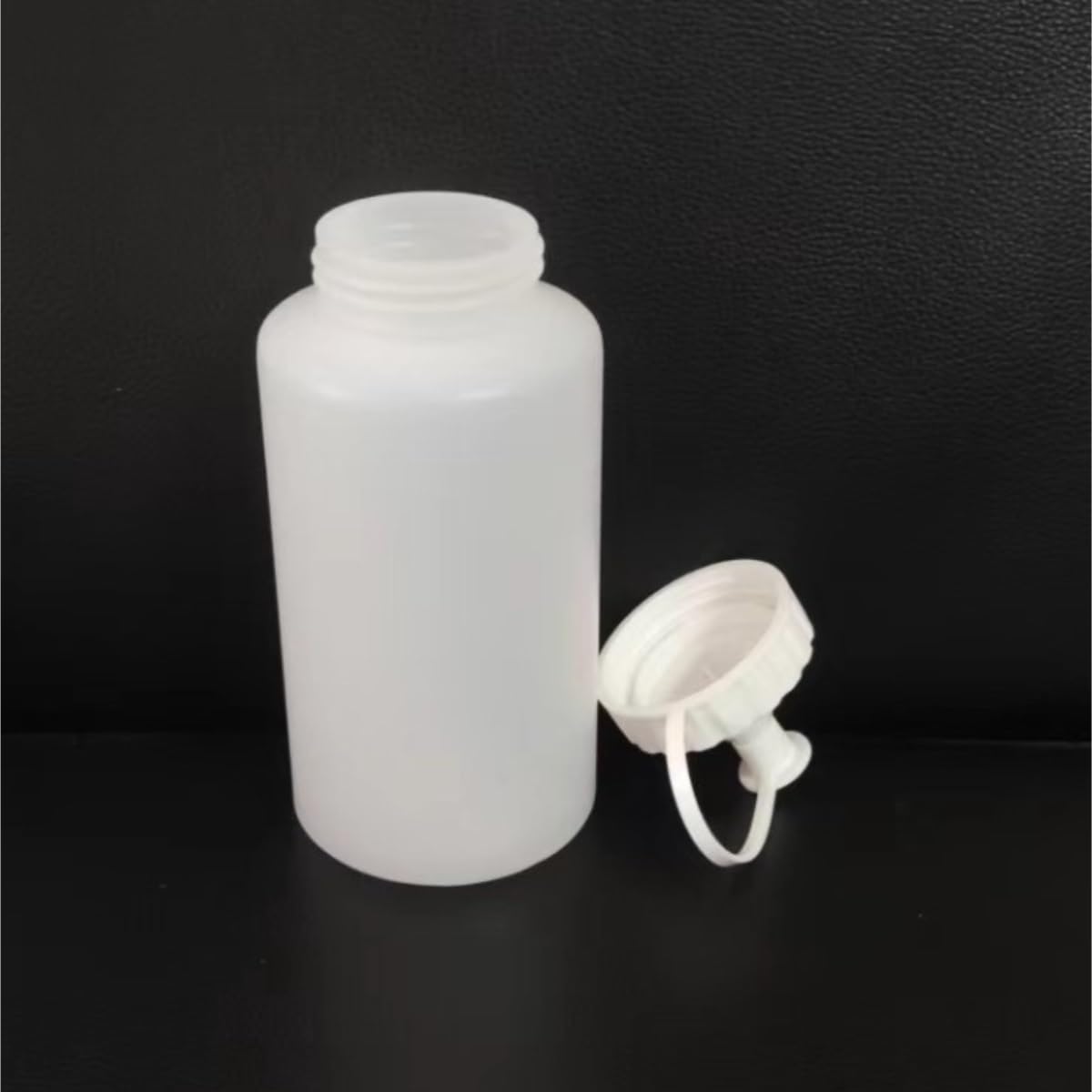KLEYE 5 Pack Condiment Squeeze Bottles