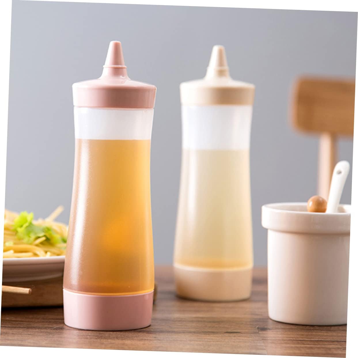 HOLIDYOYO 350ml Reusable Squeeze Bottle for Salad Dressing and Condiments