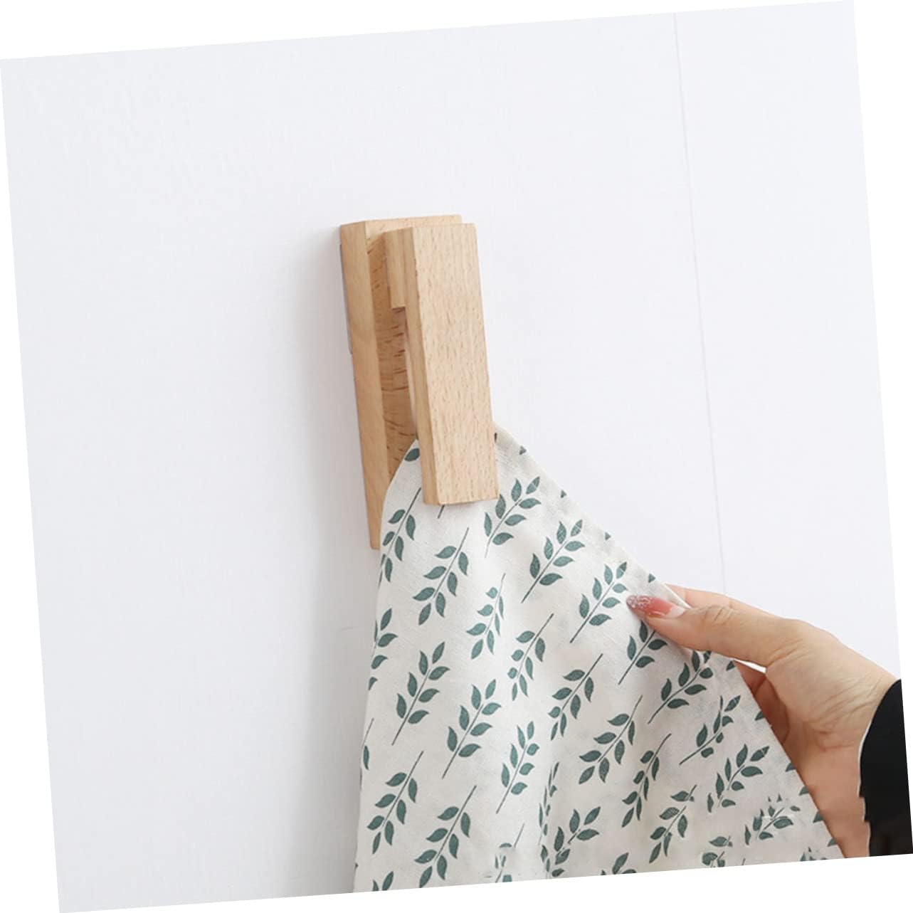 KOMBIUDA Wooden Towel Rack Hook for Kitchen and Bathroom