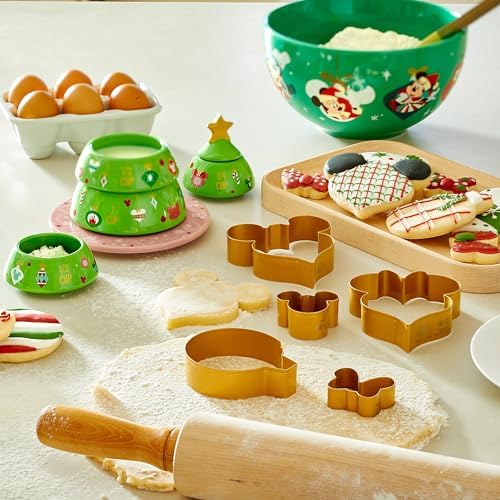 Disney Mickey and Minnie Mouse Holiday Cookie Cutter Set 1