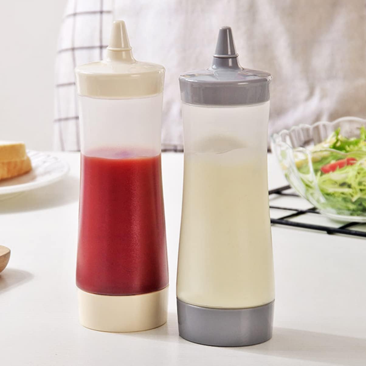 HOLIDYOYO 2 Pcs Reusable Pink Sauce Squeeze Bottles