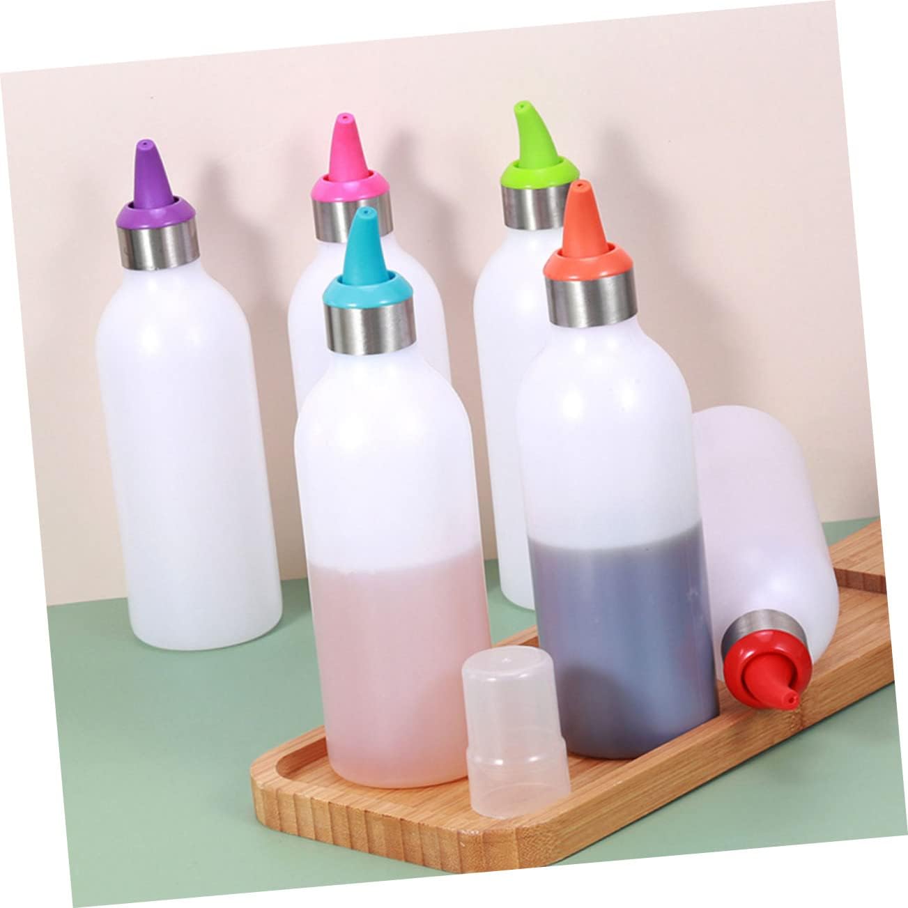 CIYODO Squeeze Condiment Bottle 450ml Leak-Proof Portable Kitchen Accessory
