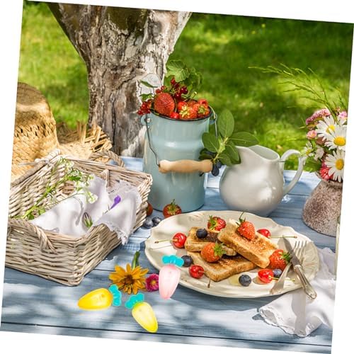 Portable Soy Sauce Bottles for Outdoor Use