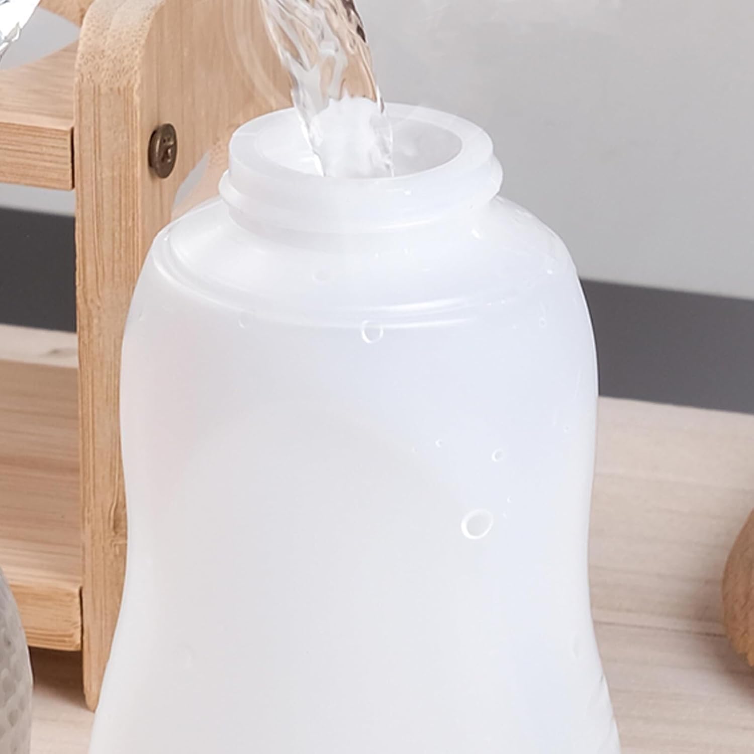 KLEYE Squeeze Bottles Pack of 5 500ml with Flip Cap