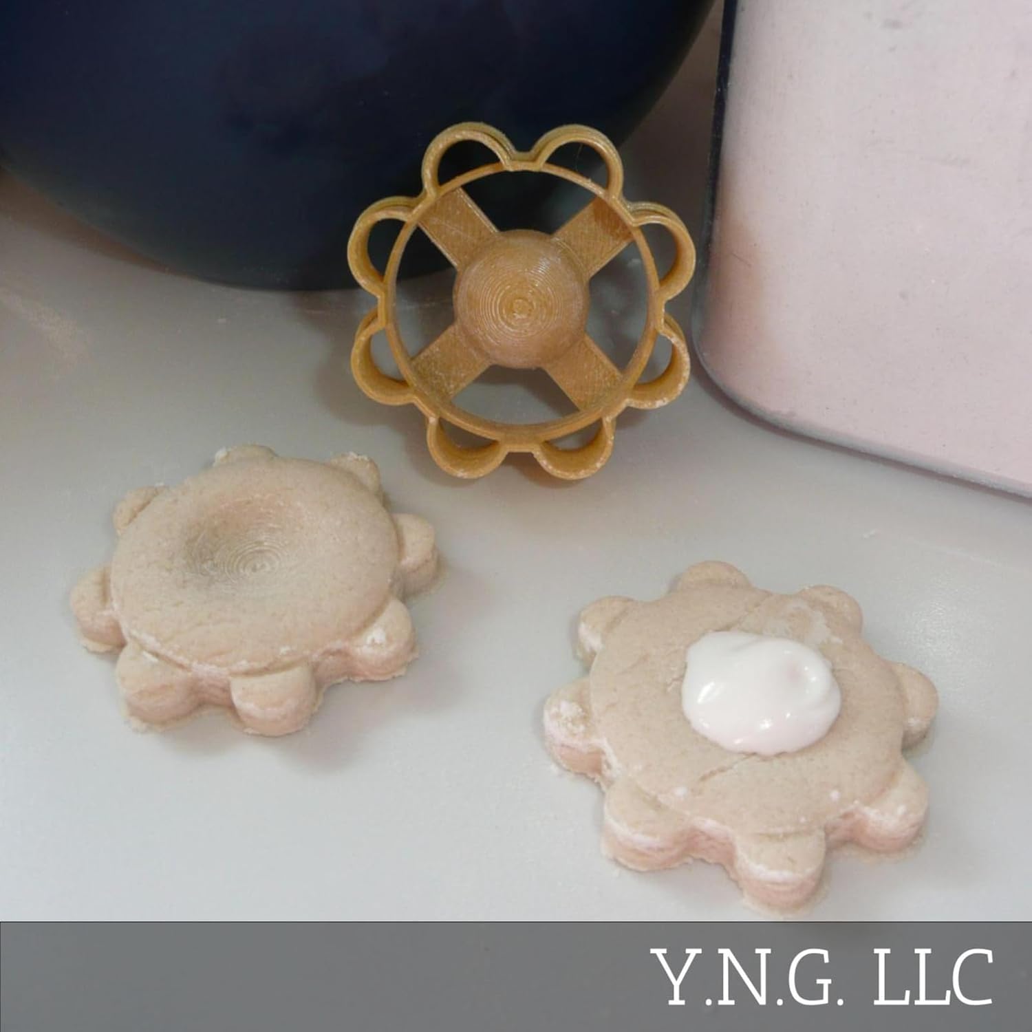 FLOWER THUMBPRINT TEA BAKING COOKIE CUTTER USA