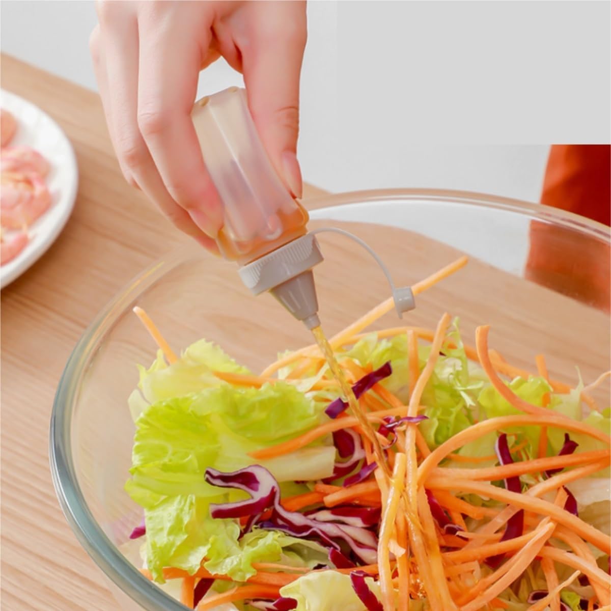 KLEYE Red Condiment Squeeze Bottles For Sauces