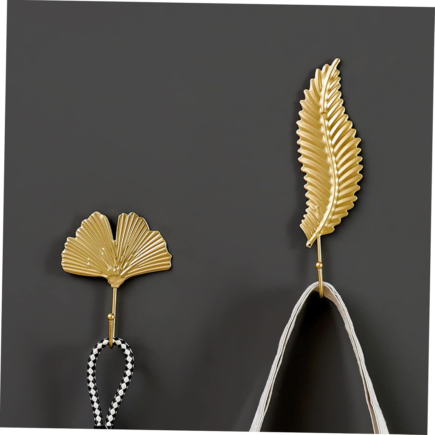 Healeved 5pcs Leaf Hook Wall Mounted Towel Holder