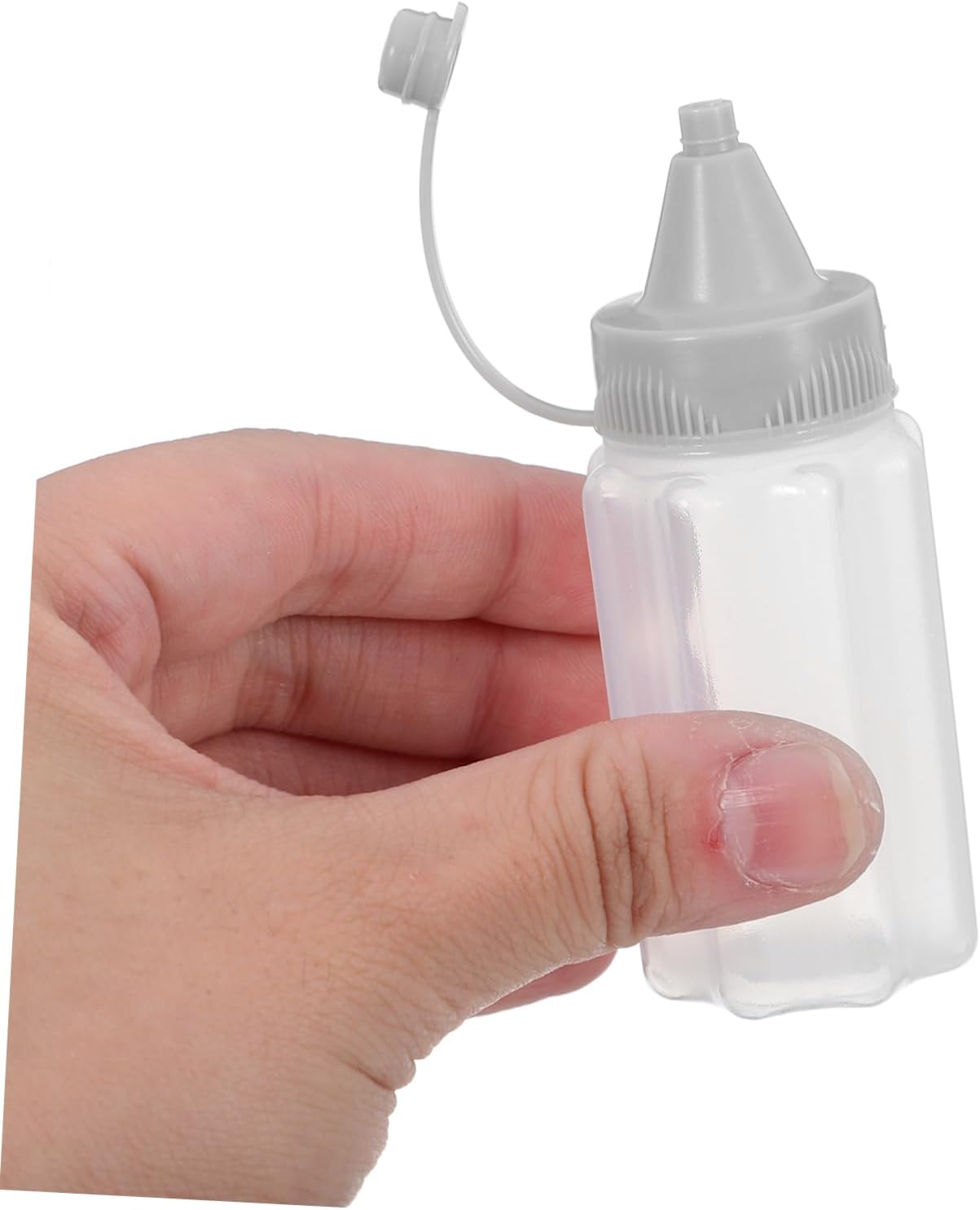Hoement 4 Pack Mini Squeeze Bottles for Sauce Storage
