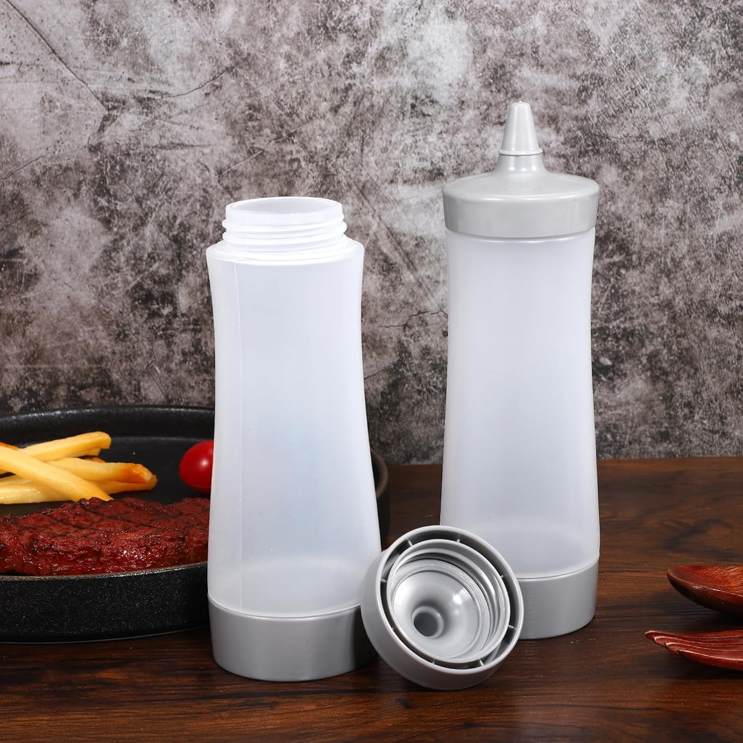 4 Pack Condiment Squeeze Bottles Reusable Leakproof Grey