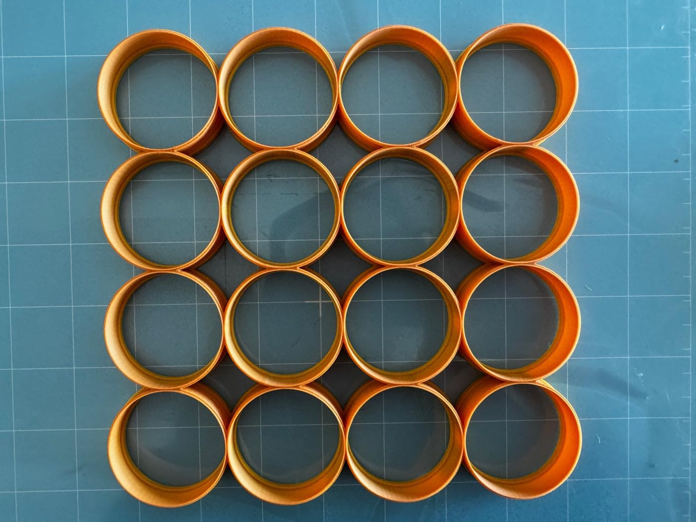 175 x 16 Circle Multi Cutter by Cookie Cutz