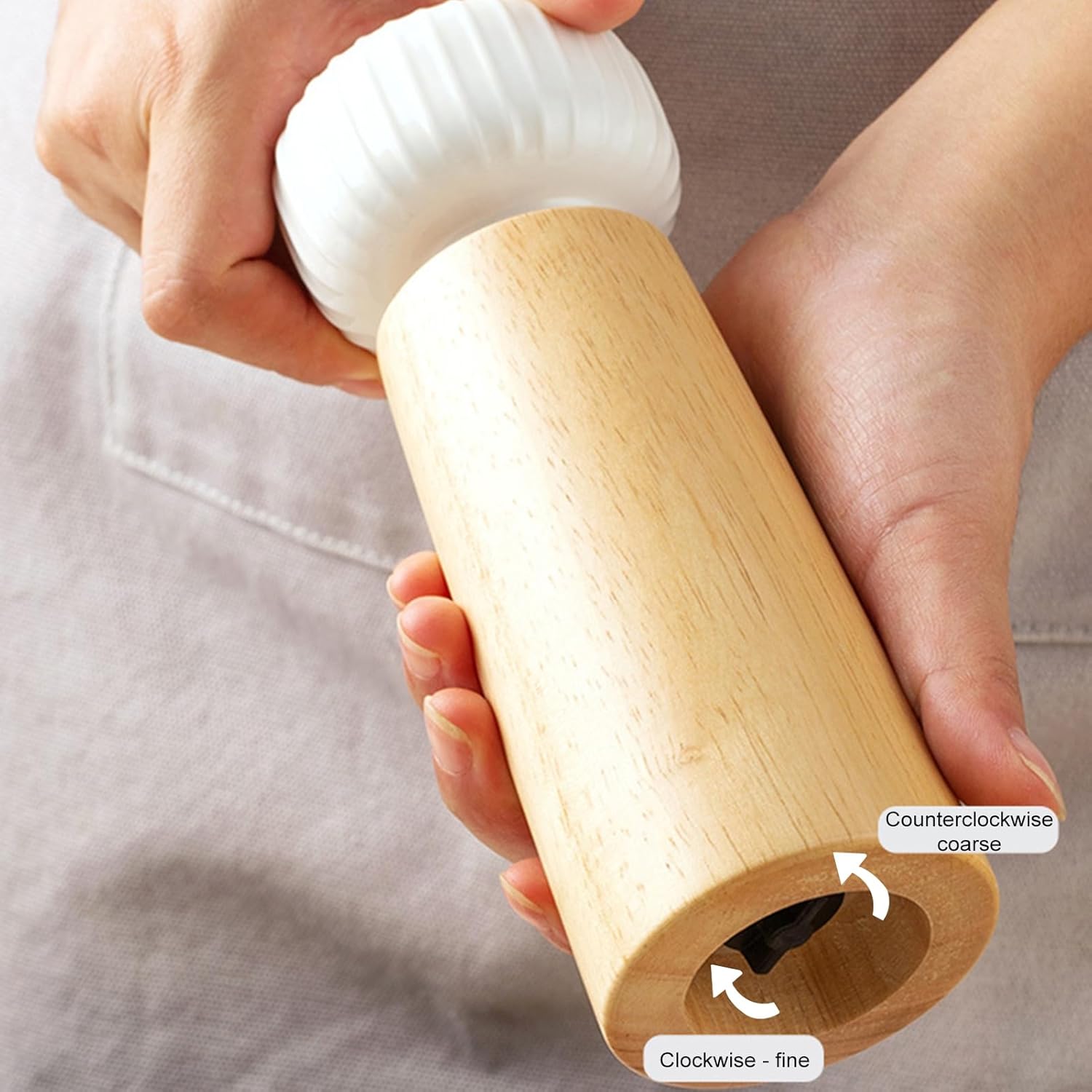 Qinlenyan Adjustable Coarseness Wood Pepper Mill