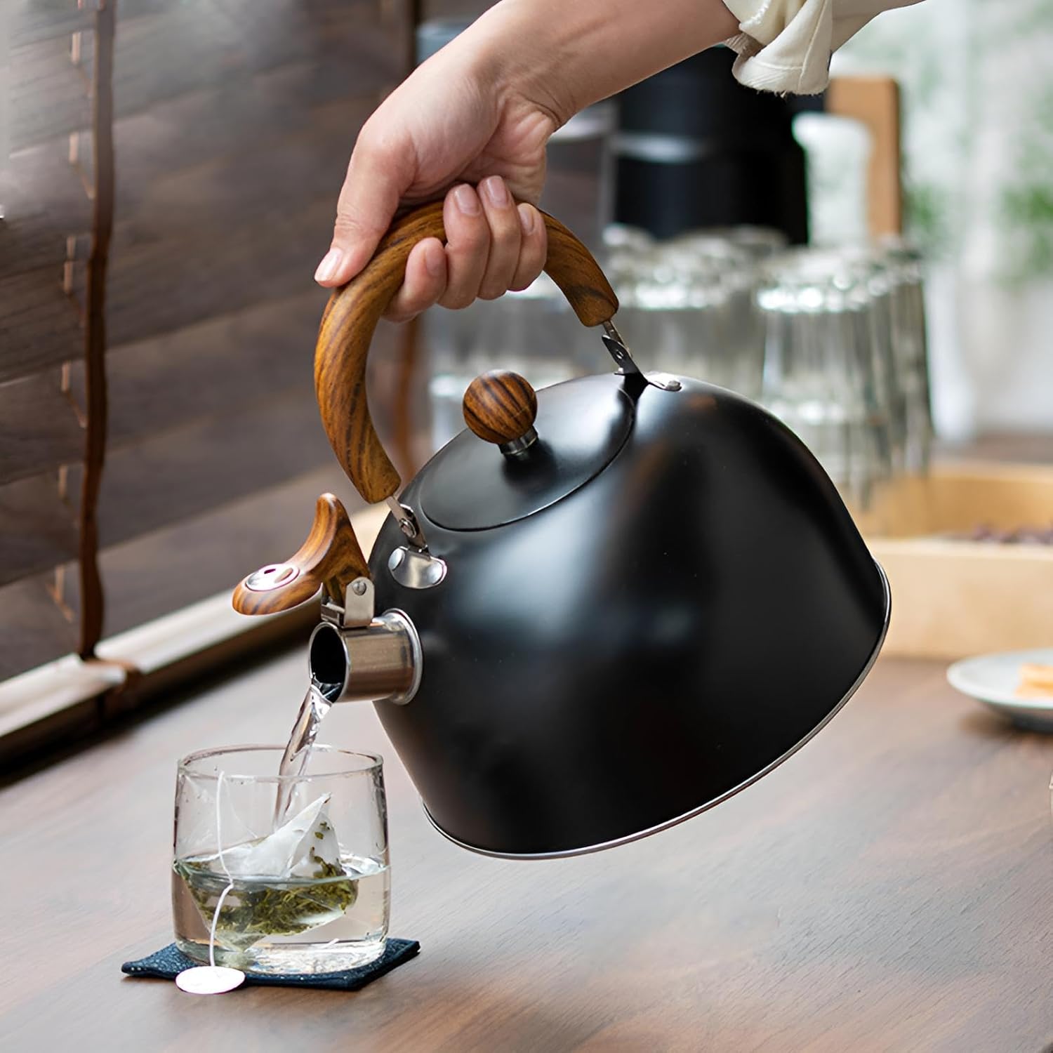 Drieamboat 3 Quart Whistling Tea Kettle with Folding Handle