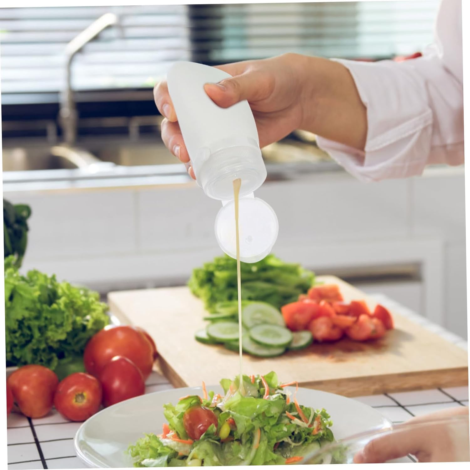 CIYODO 4 Pack Leakproof Silicone Sauce Squeeze Bottles 1