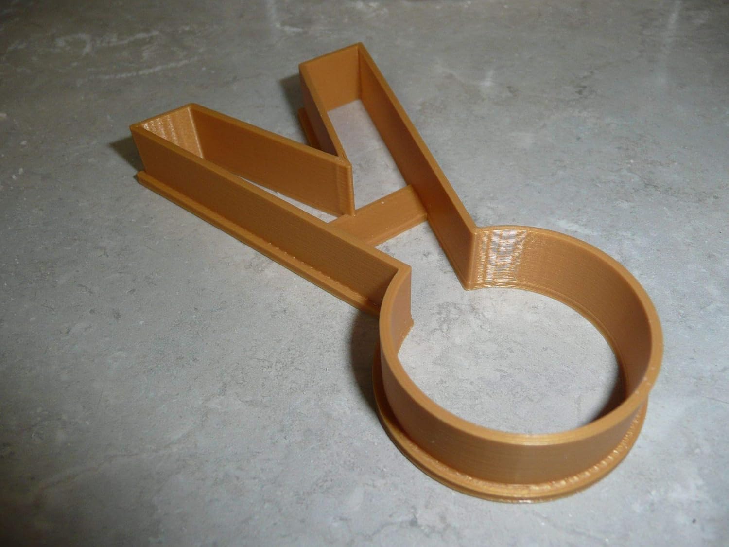 YNGLLC Runner Medal Award Ribbon Cookie Cutter