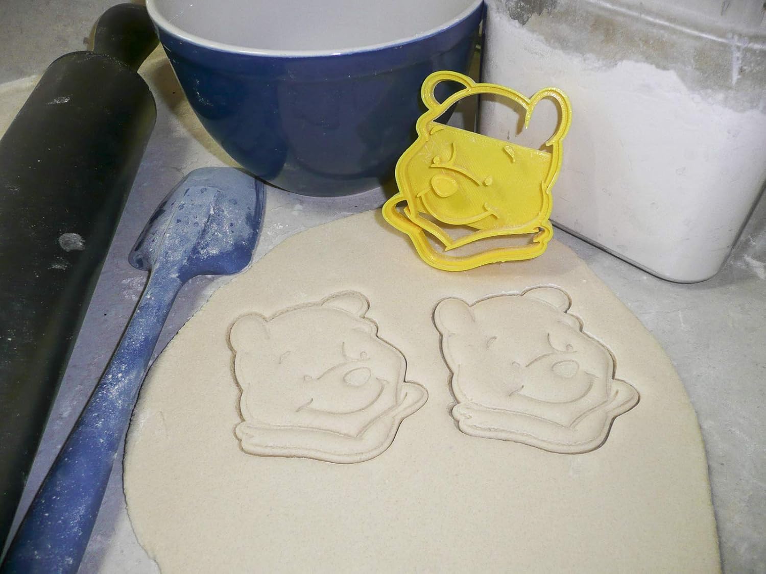 YNGLLC Winnie The Pooh Themed Cookie Cutters Set of 4 1