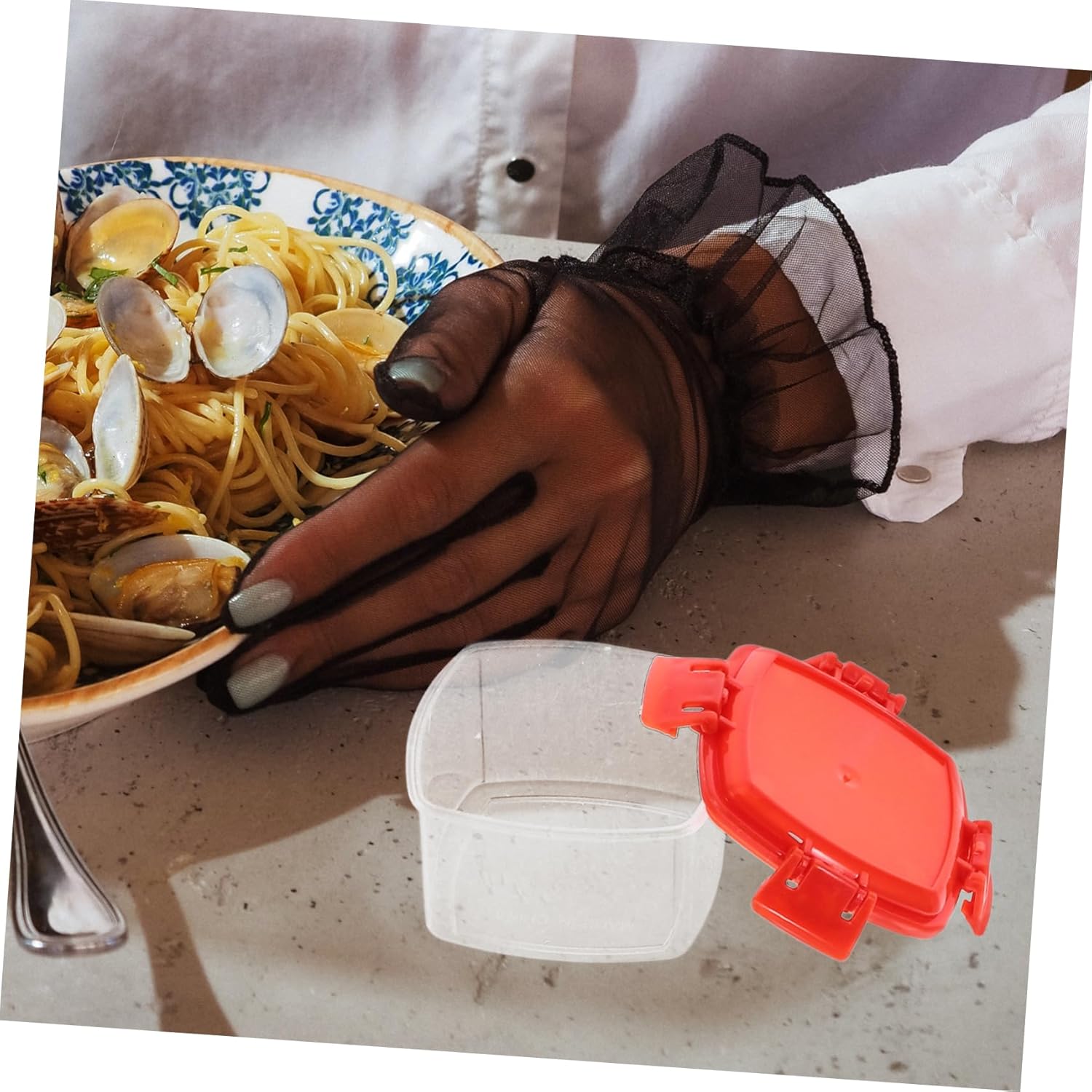 Portable Sauce Dispensers Lightweight Seasoning Boxes for Travel and Kitchen 1
