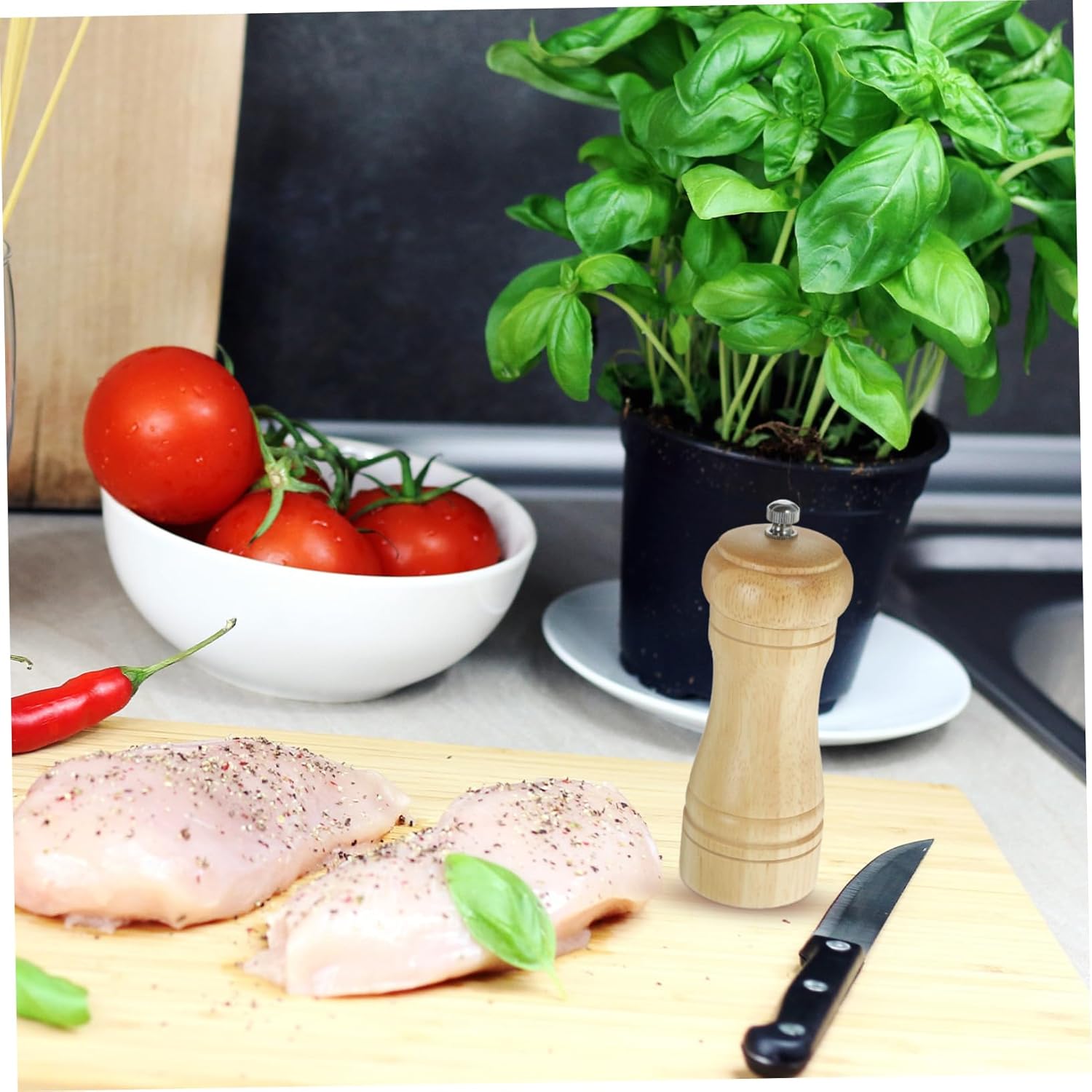 Garneck Compact Salt and Pepper Grinder Set