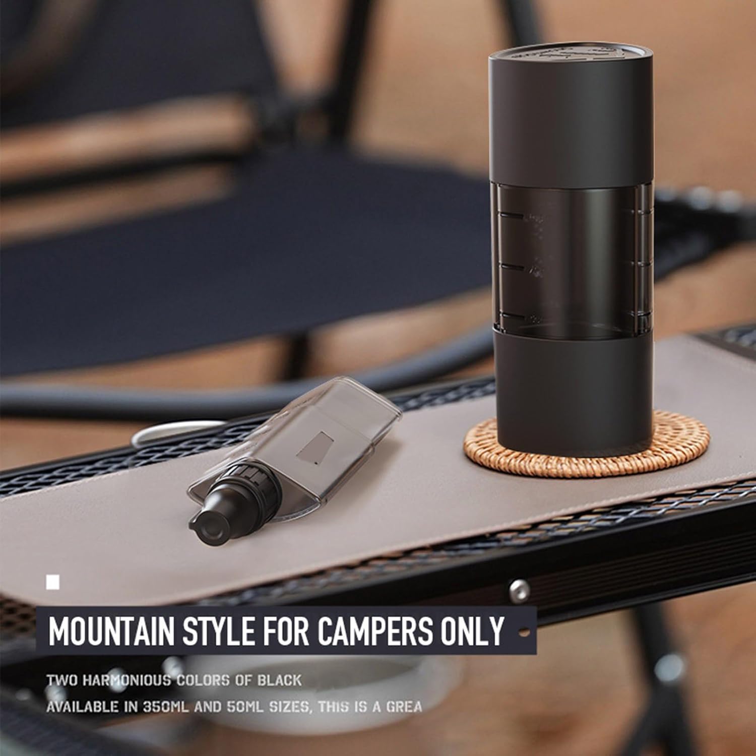 Durable Squeeze Spices Bottle for Kitchen and Outdoor Use