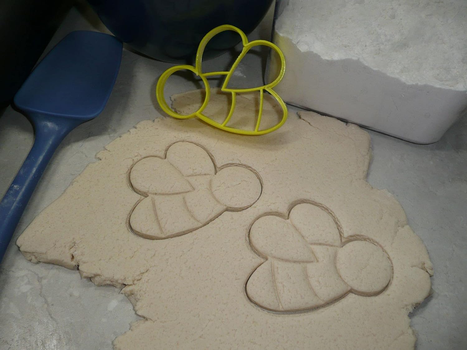 Set of 4 Insect Cookie Cutters - Ladybug Bumblebee Butterfly Spider