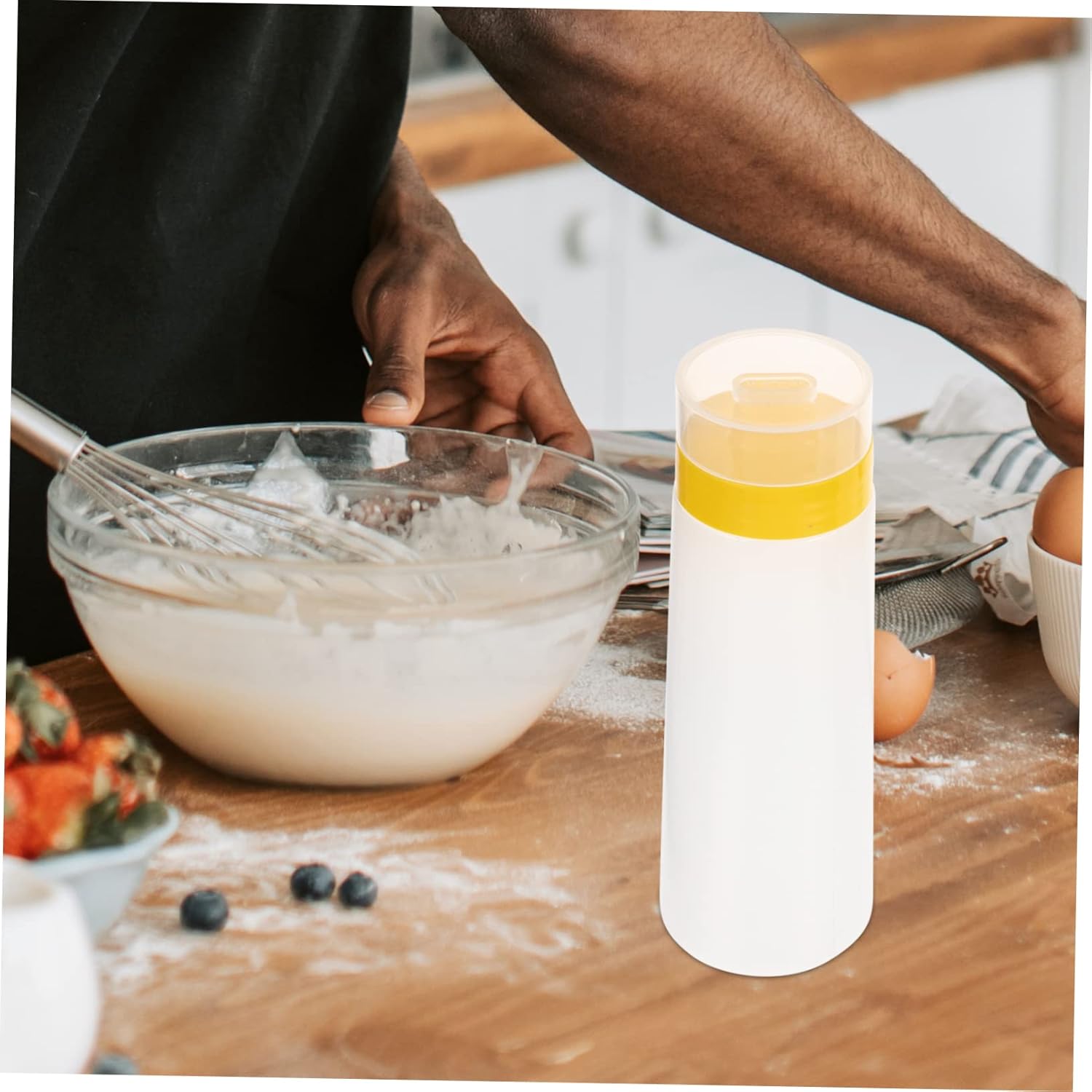 Sauce Bottles with Easy Squeeze Lid for Kitchen Use