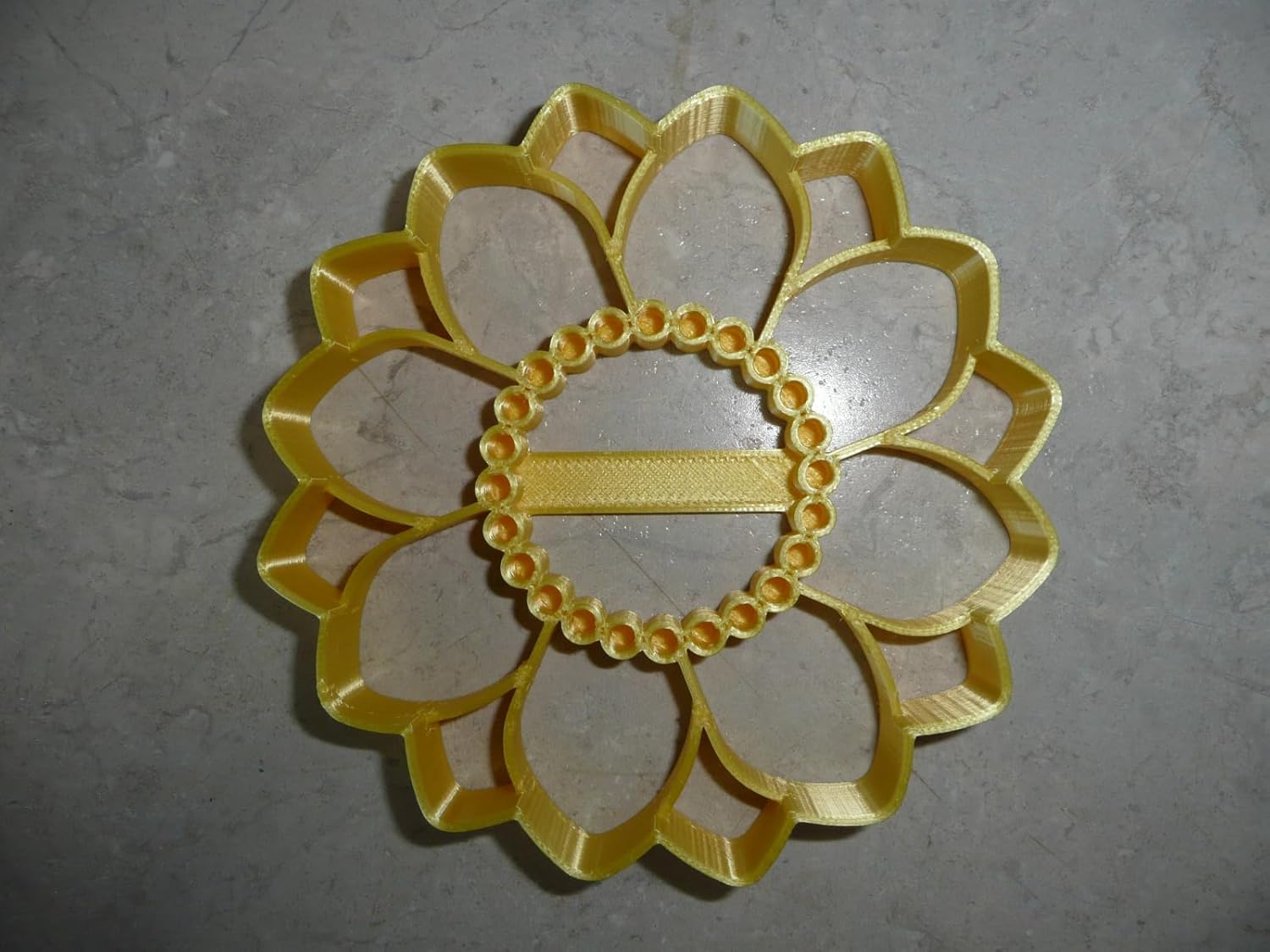 SUNFLOWER BLOOM LARGE COOKIE CUTTER MADE IN USA