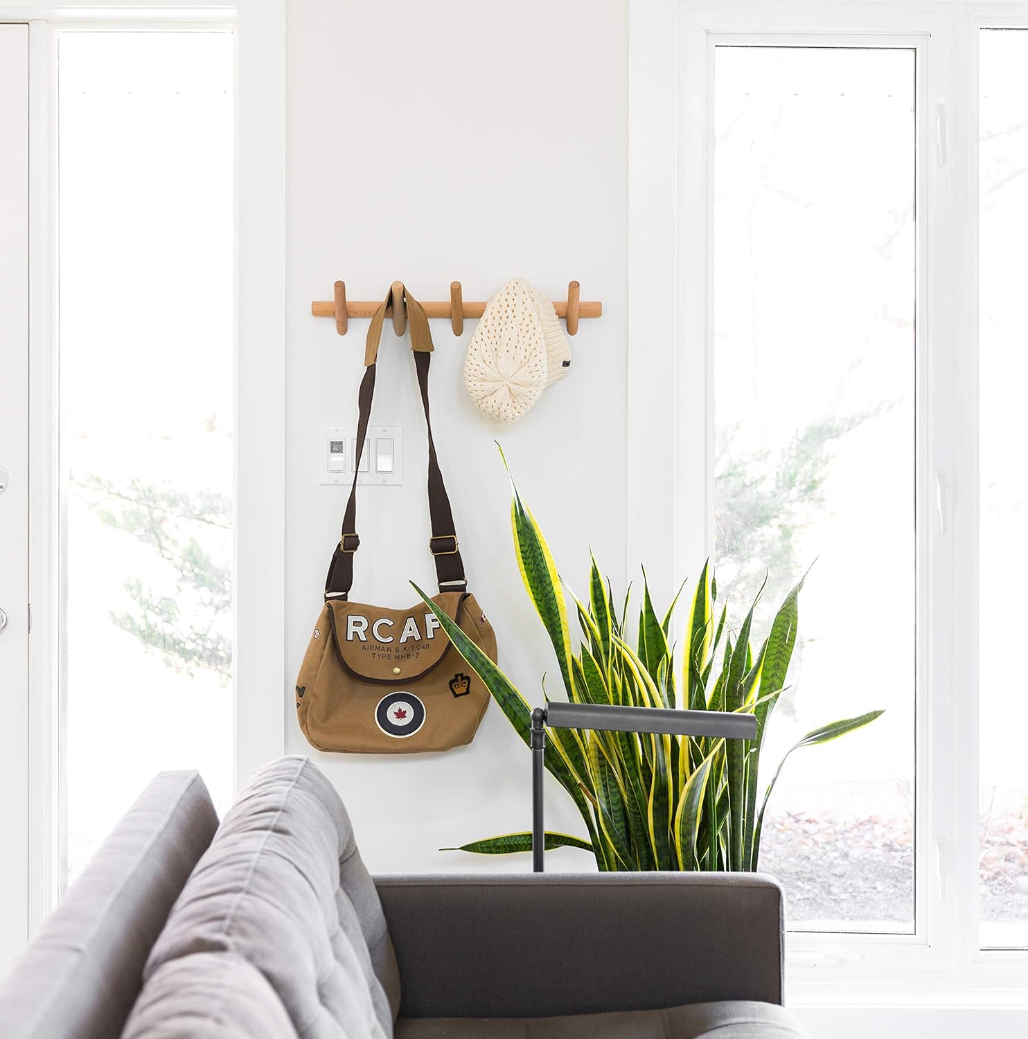 Eden Co Modern Wall Mounted Coat and Hat Rack