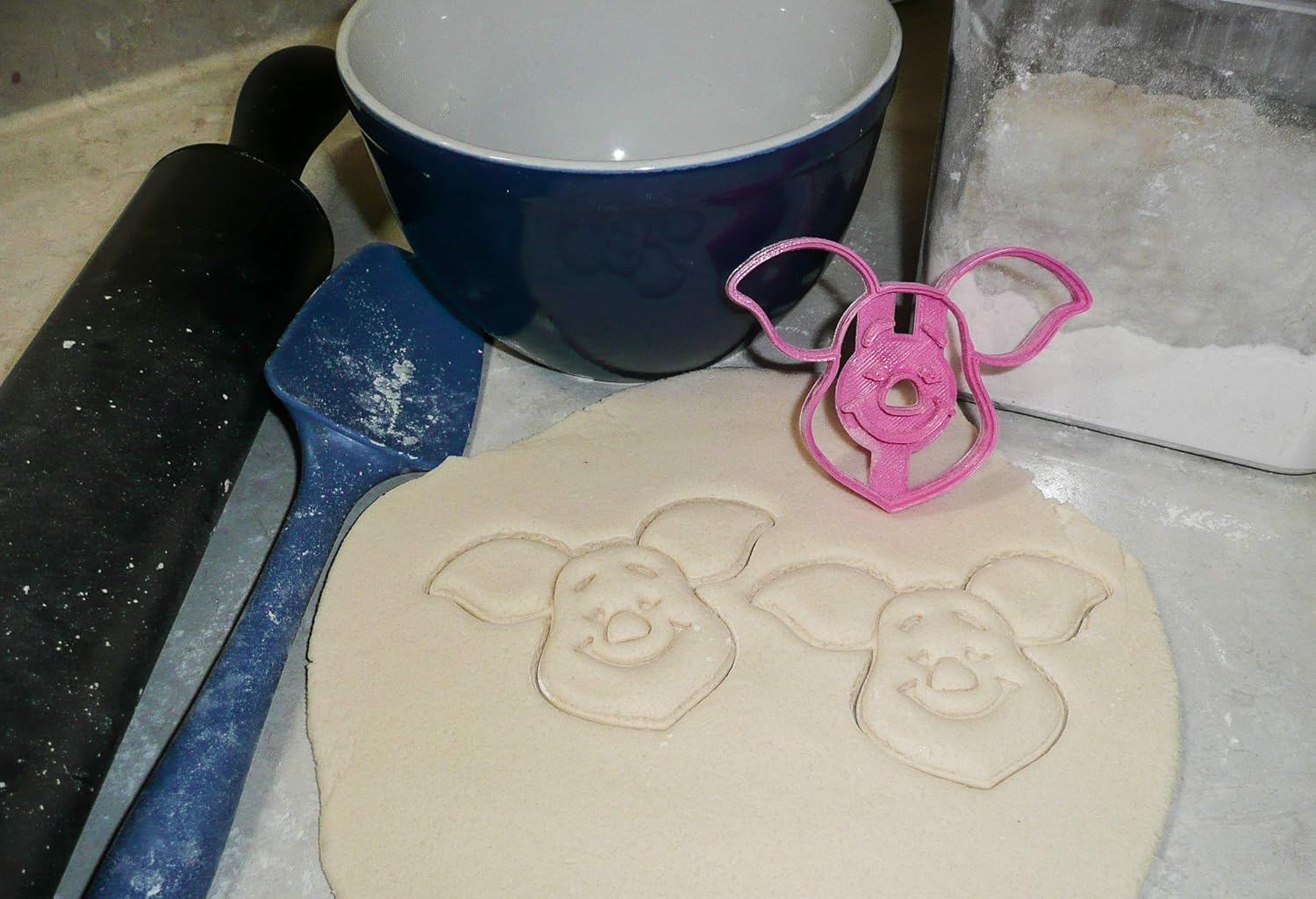 YNGLLC Winnie The Pooh Themed Cookie Cutters Set of 4 1