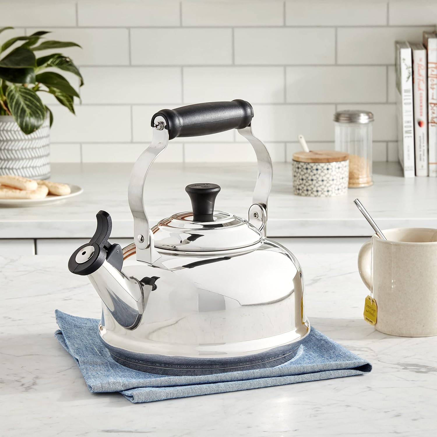 Le Creuset Whistling Tea Kettle 17 Qt