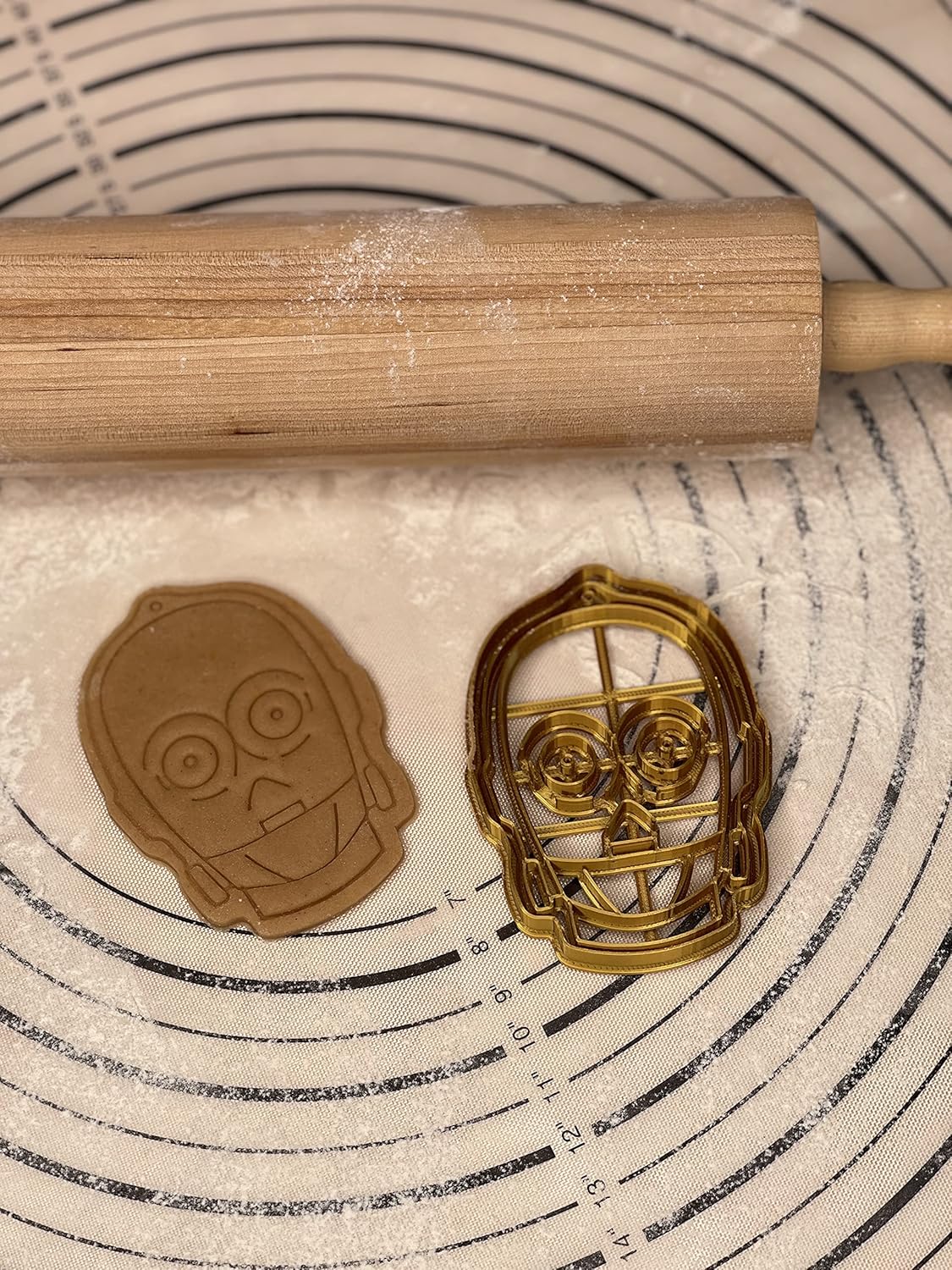 3D Kitchen Art C3PO Cookie Cutter 4-Inch Scale