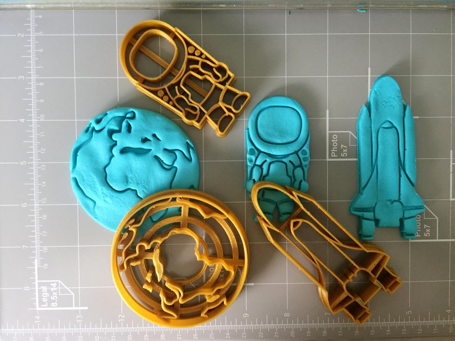 Arbi Design Space Theme Cookie Cutters Set 1